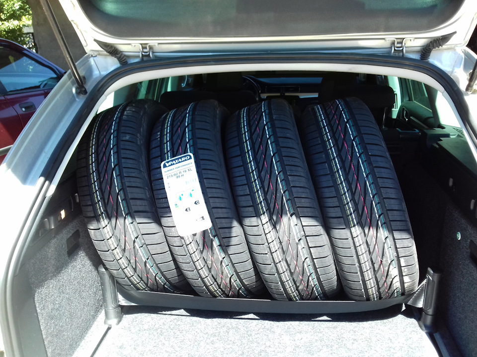 Літні шини 215/60 R16 1