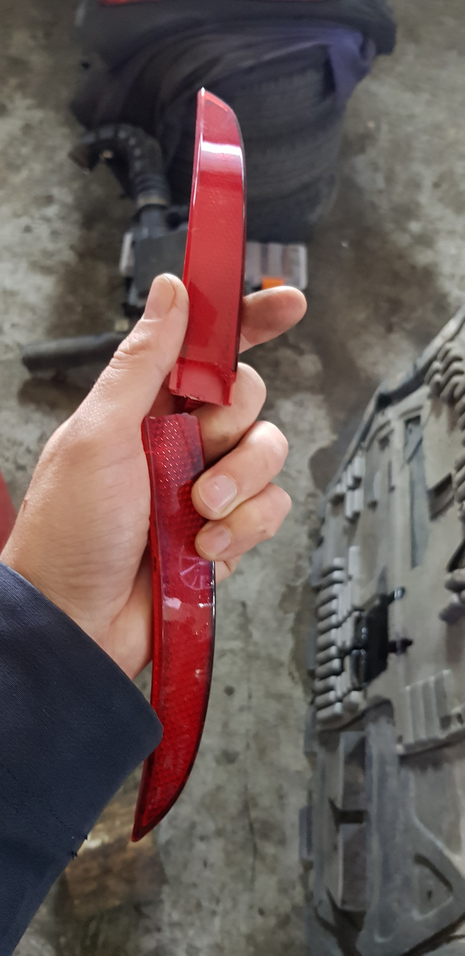 Заміна правого світловідбивача 1