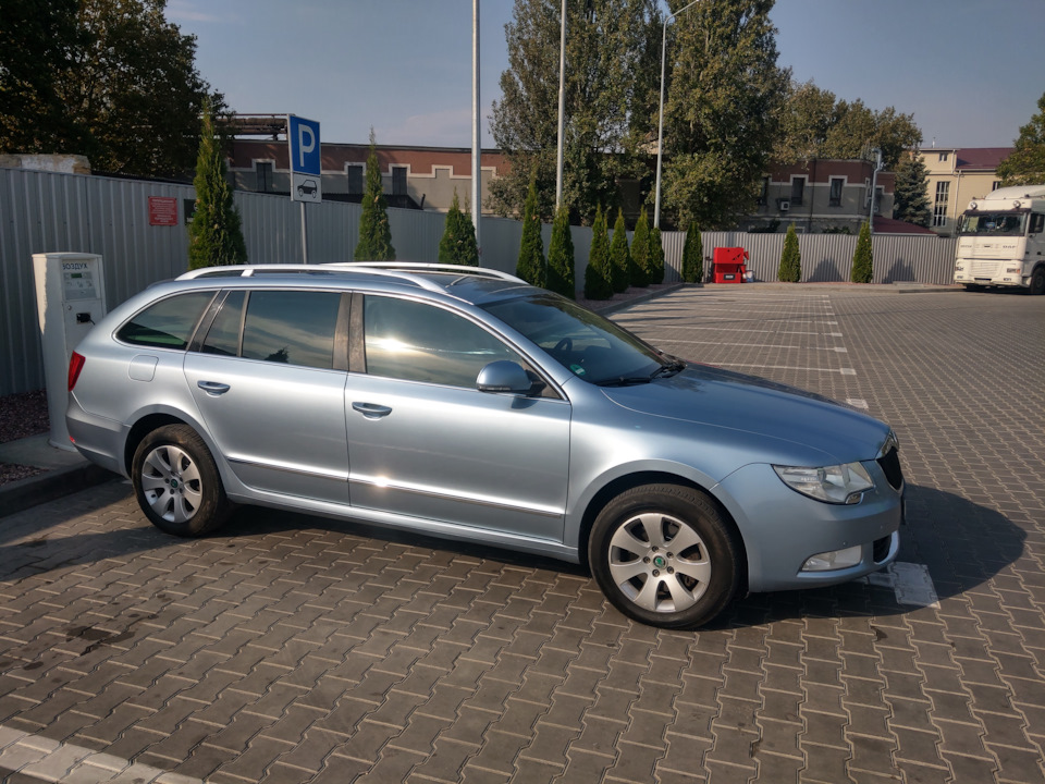 Аксесуари багажного відсіку 1