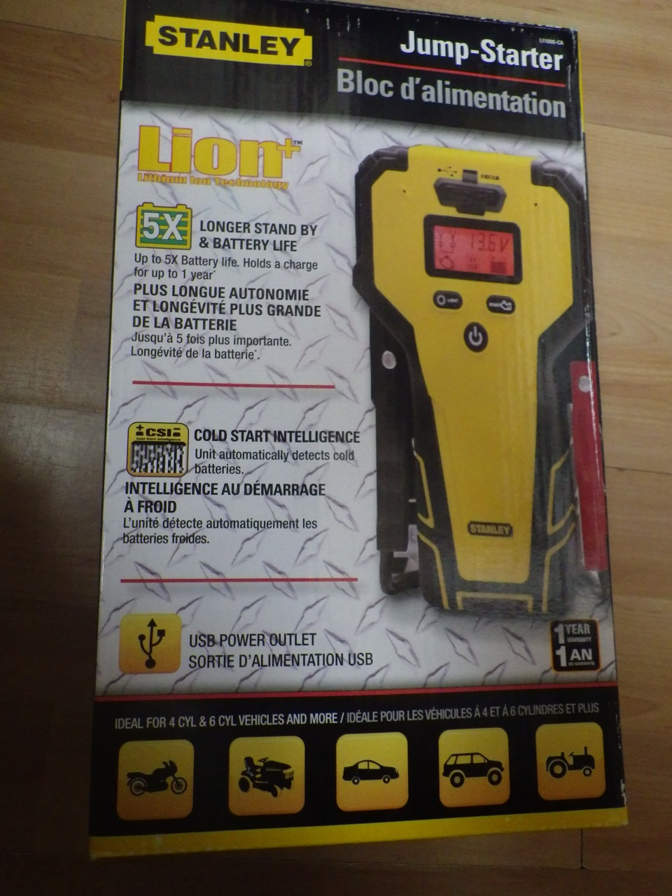 Портативне пуско-зарядне STANLEY Ll1000 2