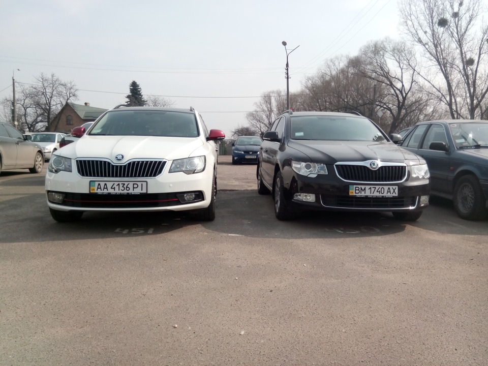 Порівняльна фотосесія Skoda Superb Combi II та Combi FL. 1