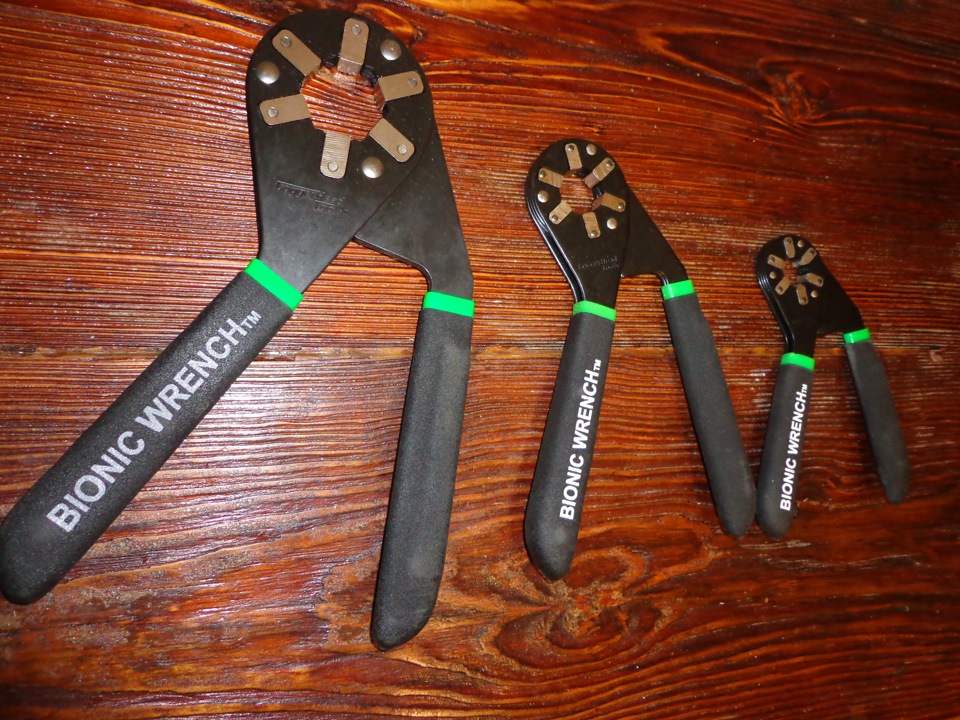 Універсальний інструмент. Накидний ключ 7-30мм Loggerhead Tools 3