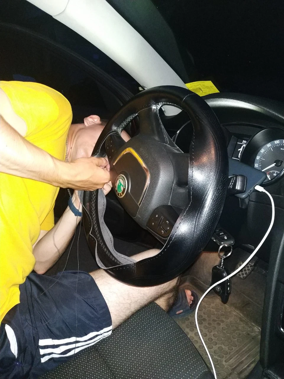 Покупка потрібних промов у машину