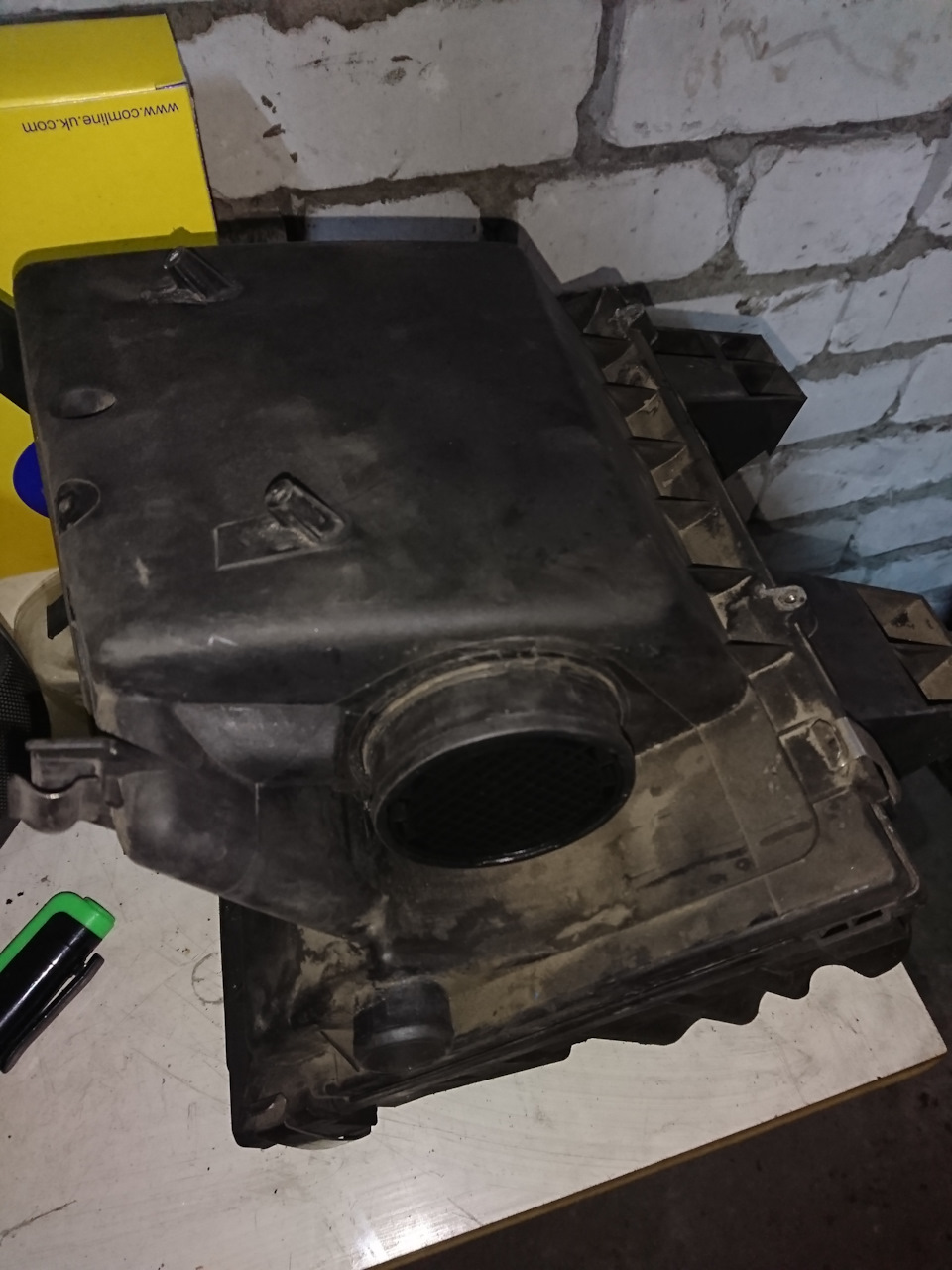 Заміна повітряного фільтра. 1