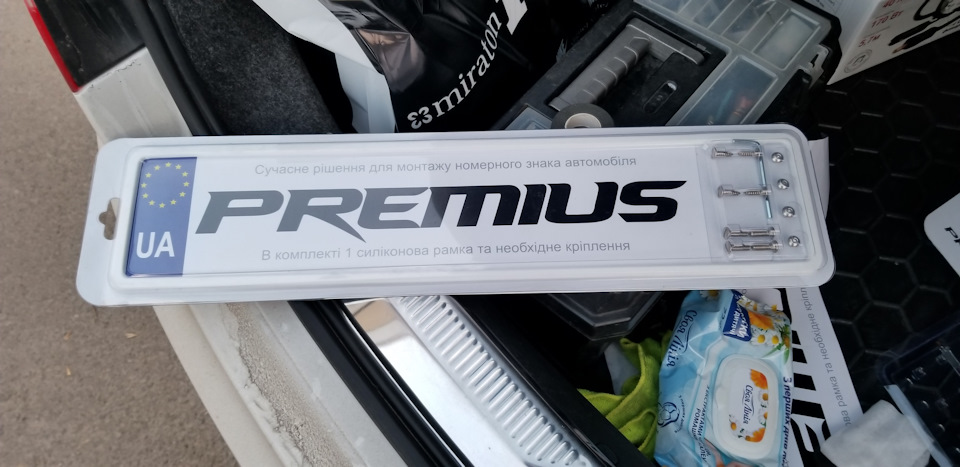 Газові упори багажника 3