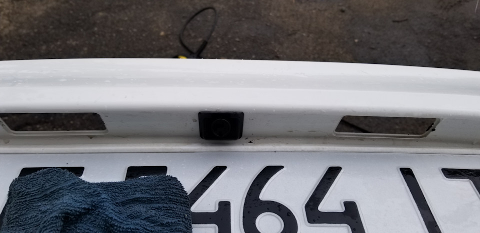 Камера заднього виду. Початок інсталяції 2
