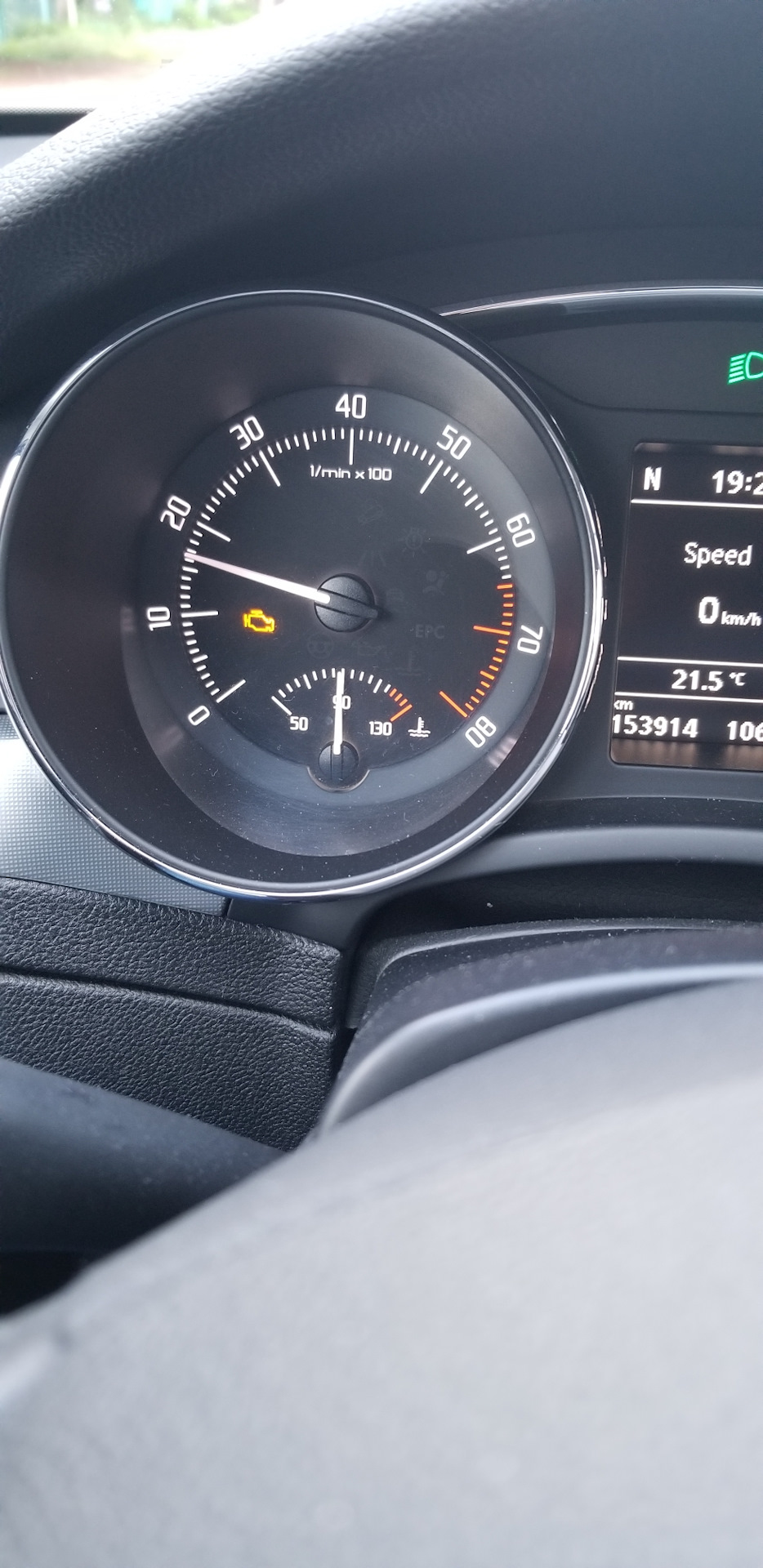 Перший в автожиття Чек 1