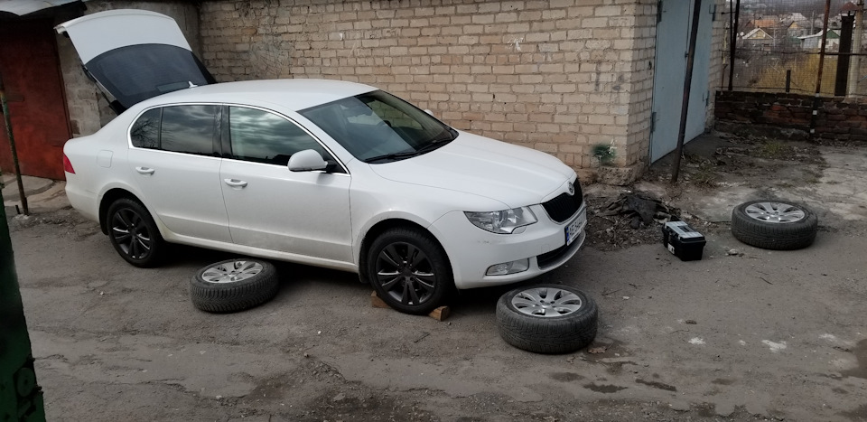 Вже на літніх колесах 1