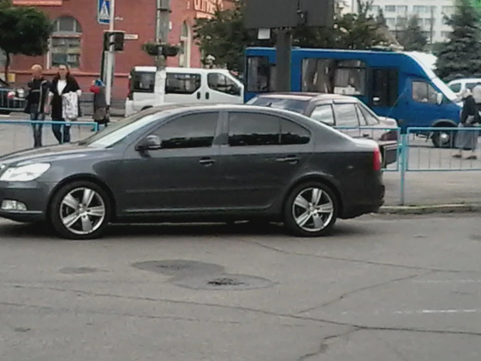 На прикметі 17 диски