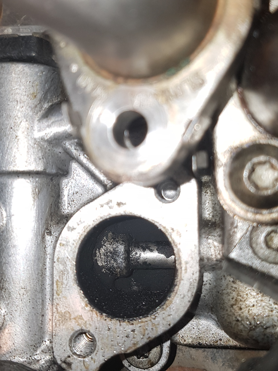 Підтікання EGR 4