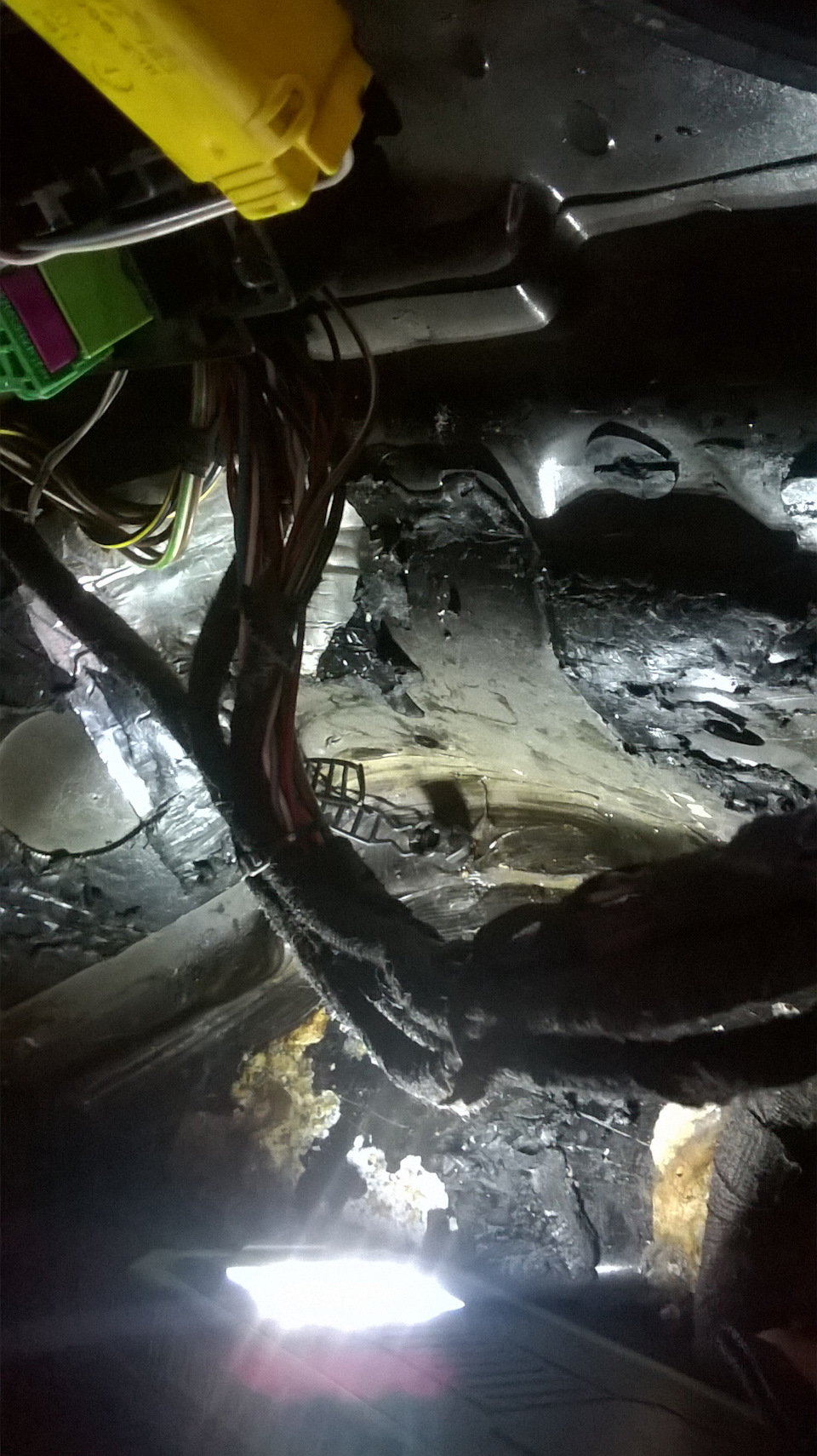 Вода в салоні Skoda Superb. Знову…((( 2
