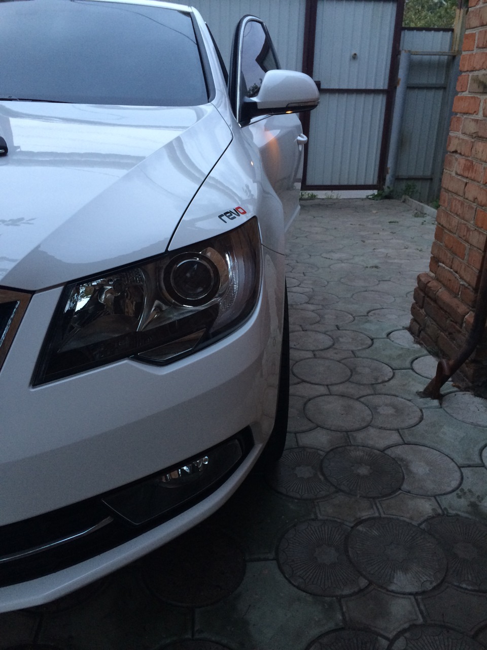 revo st 1 210 л.с 3