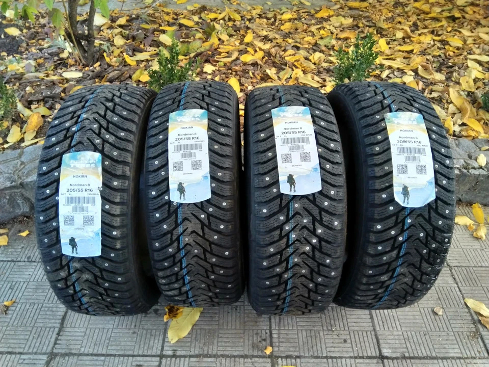 Зимняя резина Nokian Nordman 8 205/55 r16 94t + диски Ronal (skoda)