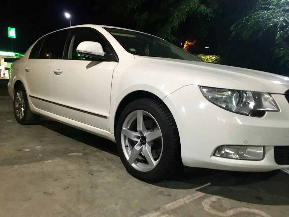 Диски Superb j8 et40 r17