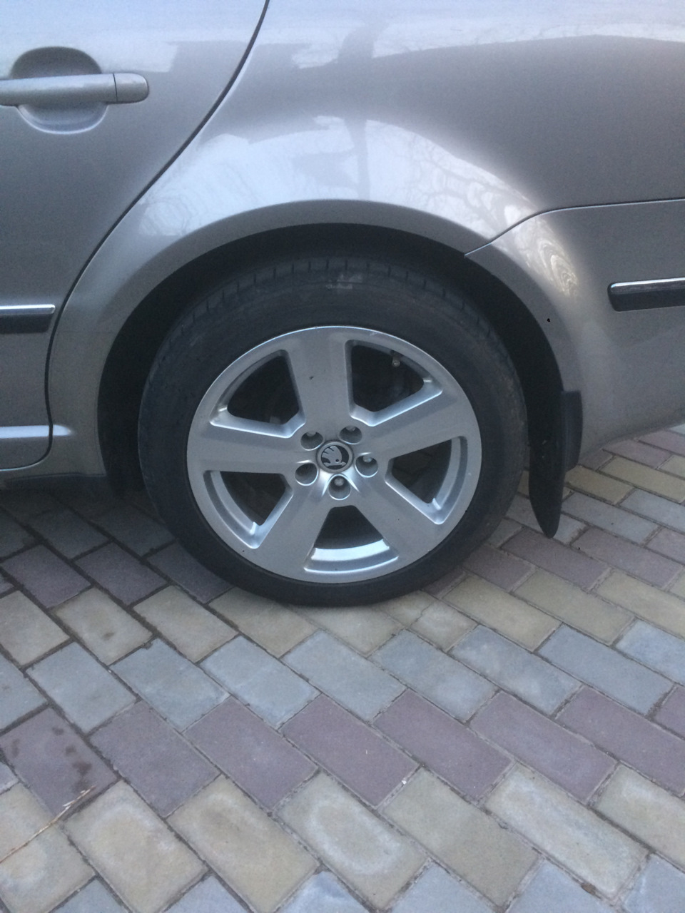 Колеса від Білого 3