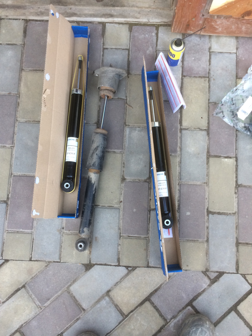Заміна задніх стійок 3