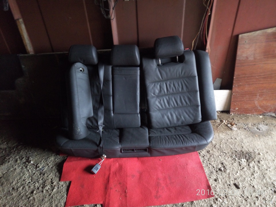 купив салон Ауді А6 2002р. 1