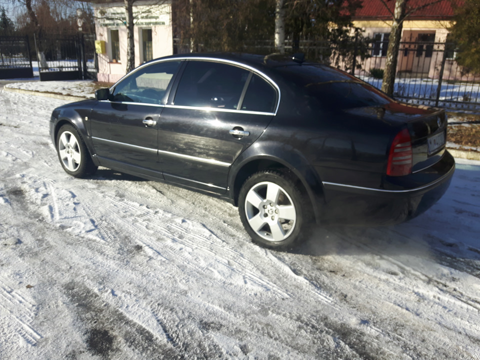 Півроку катаюся пора виставляти) диски на місці) 5