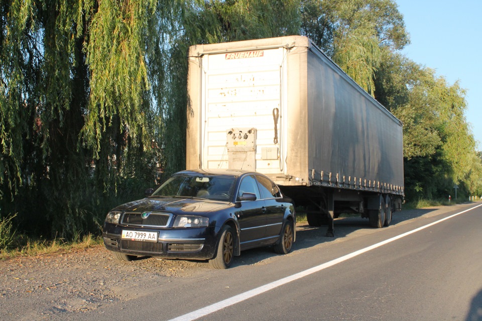 Друг попросив причіп відтягнути 2