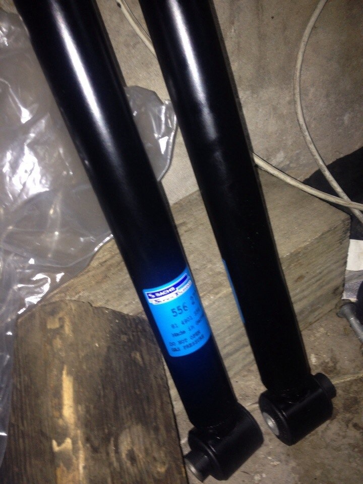 Поставив Sachs 3