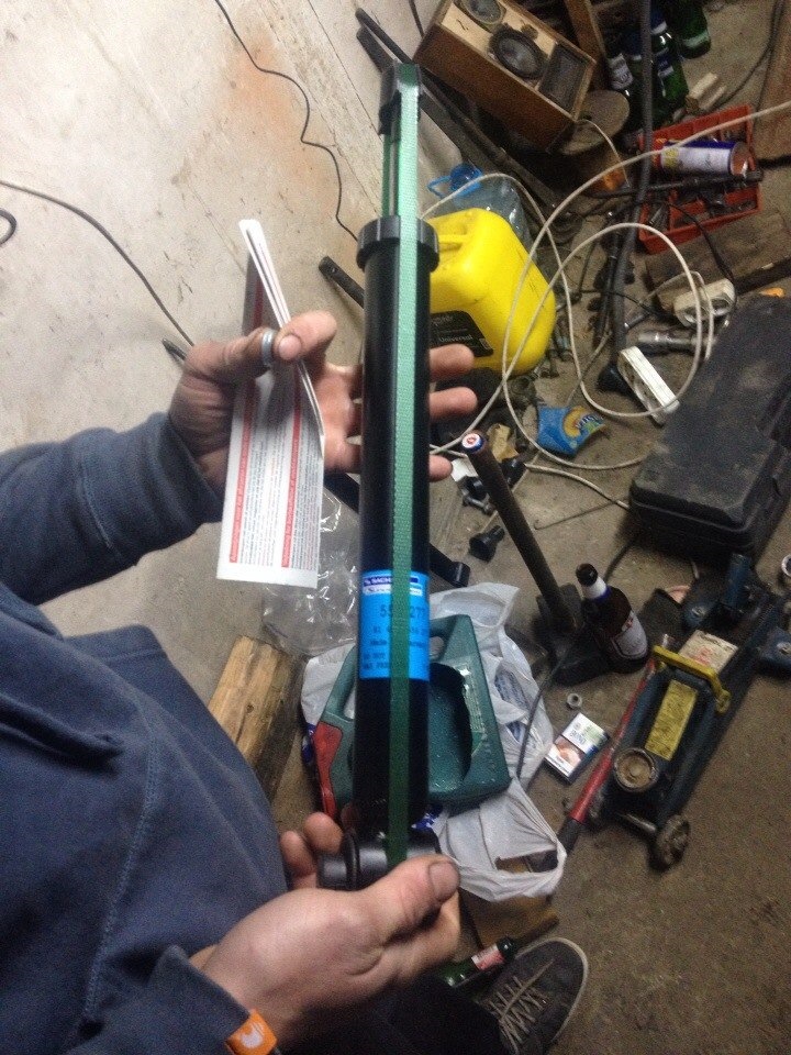 Поставив Sachs 2
