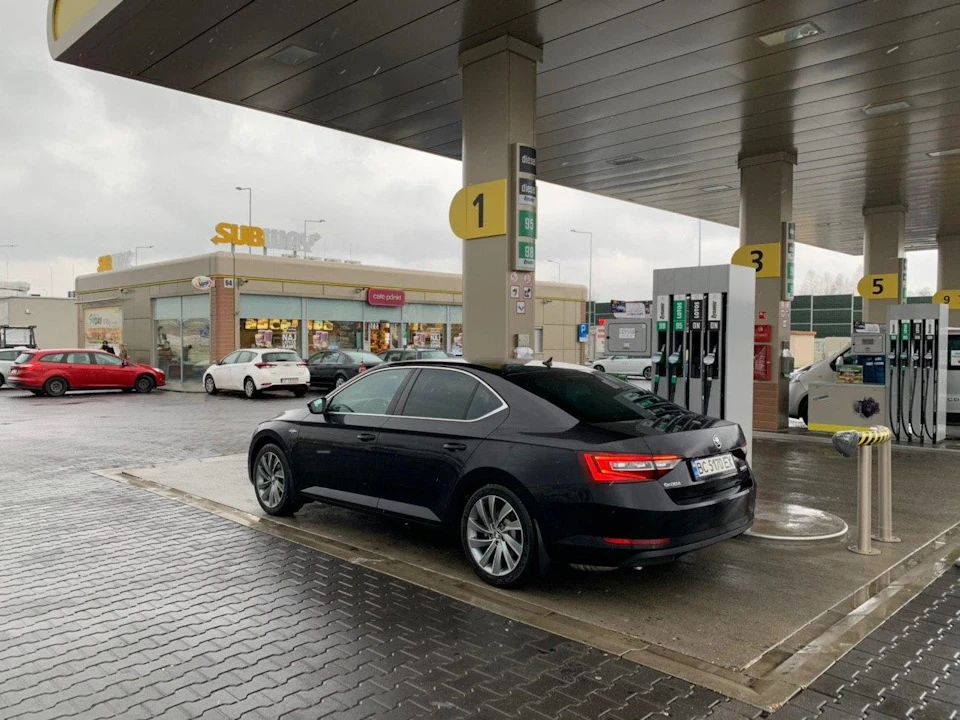 37000 км або 2.6 року експлуатації