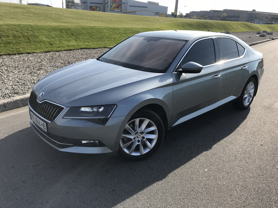 У планах продати своє авто-Україна 3
