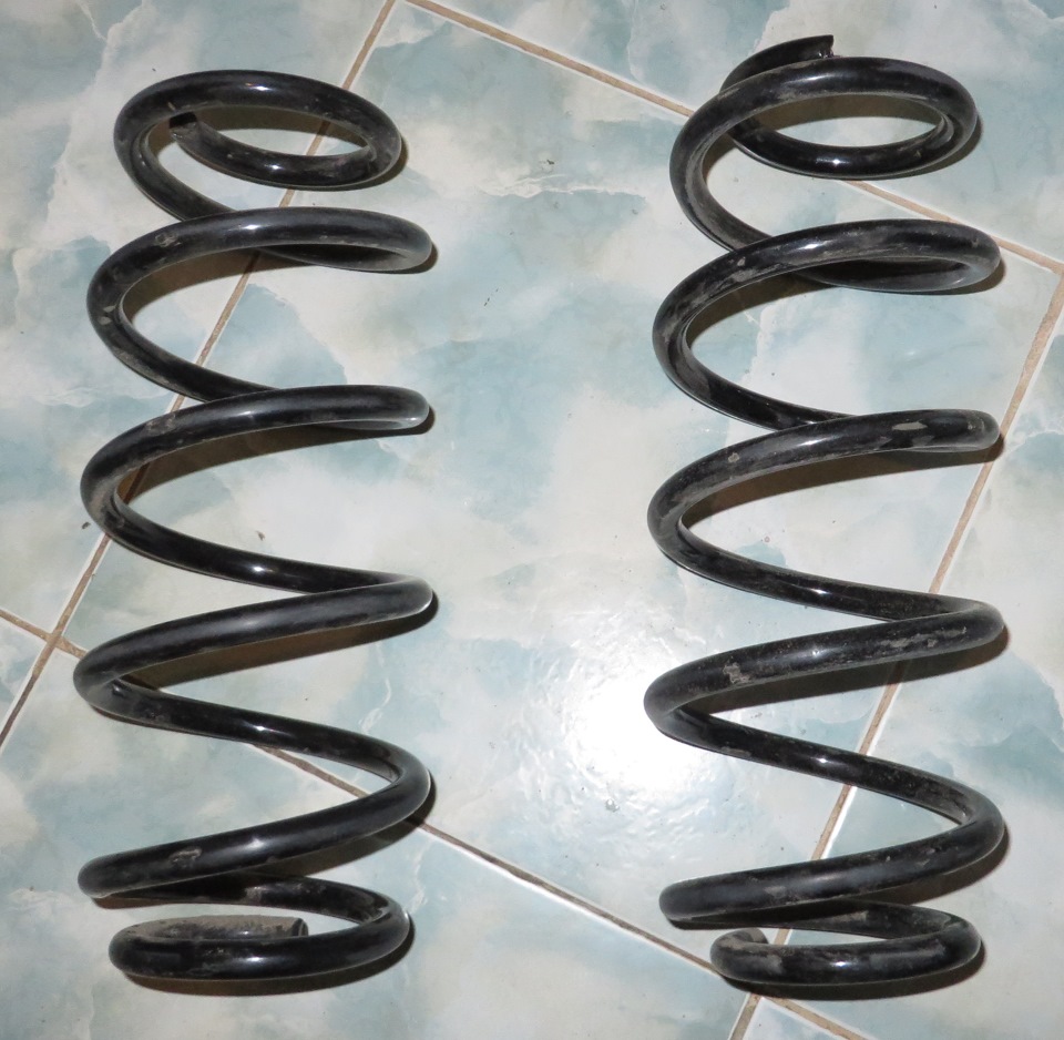 Продаю пружини передньої підвіски Kayaba (Superb I, Passat B5, Audi A6 C5…) 1