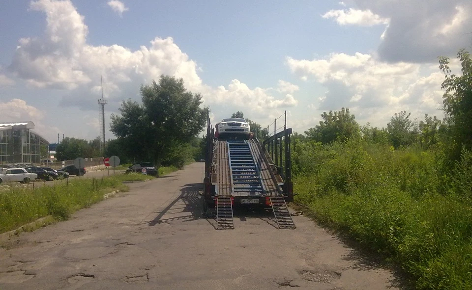Перше побачення