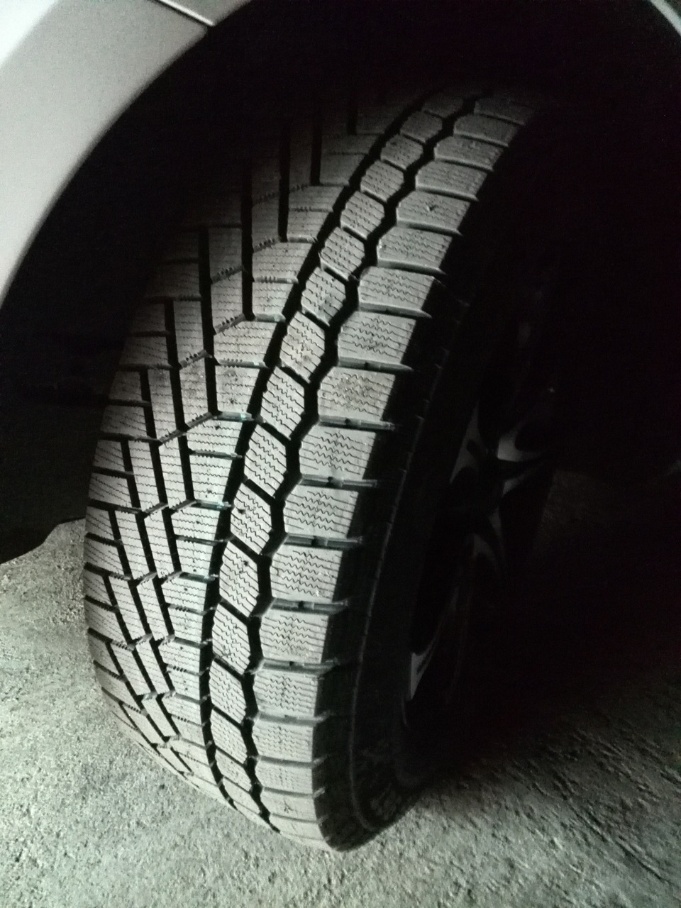 Continental ContiVikingContact 5 або Як я зимову гуму вибирав))) 4