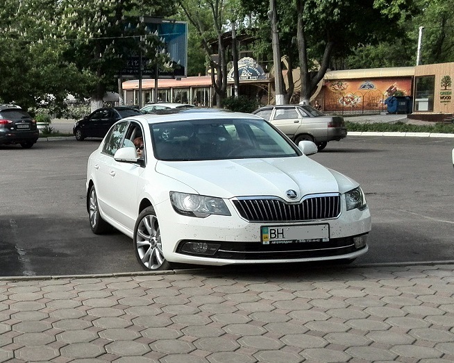 Про моє біле китенку )) 2