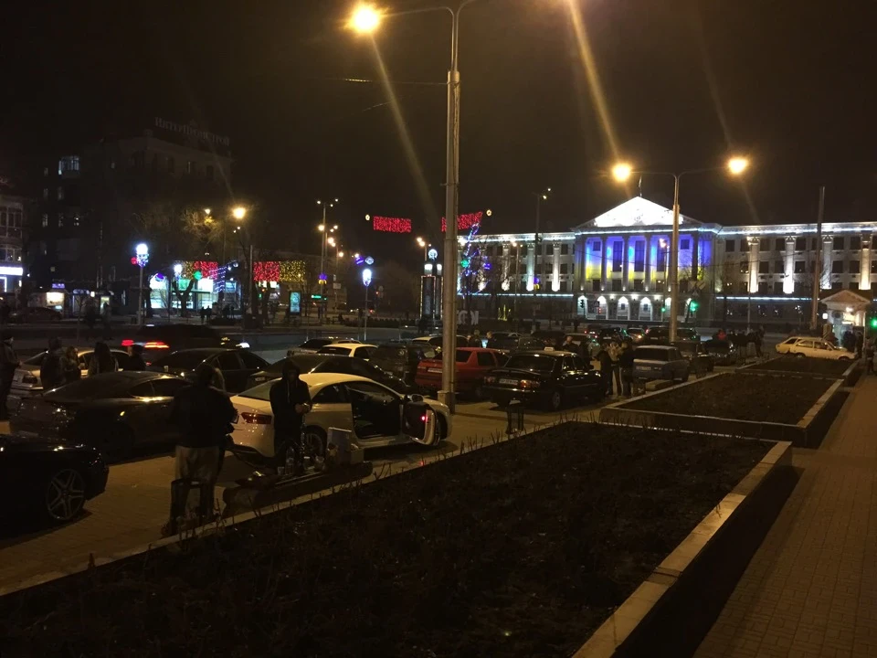 Про снобізм і неповагу до оточуючих.