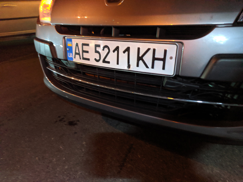 Вечір п'ятниці зіпсував мудак на рено 2