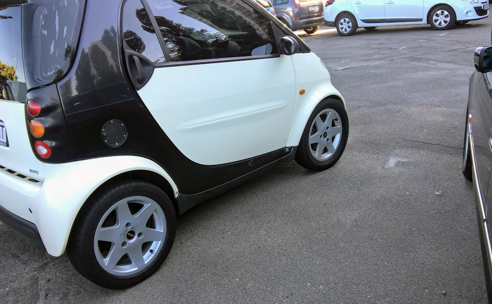 Шлях до ідеальних дисків: Smart Fortwo 450 - Spikeline 16 1