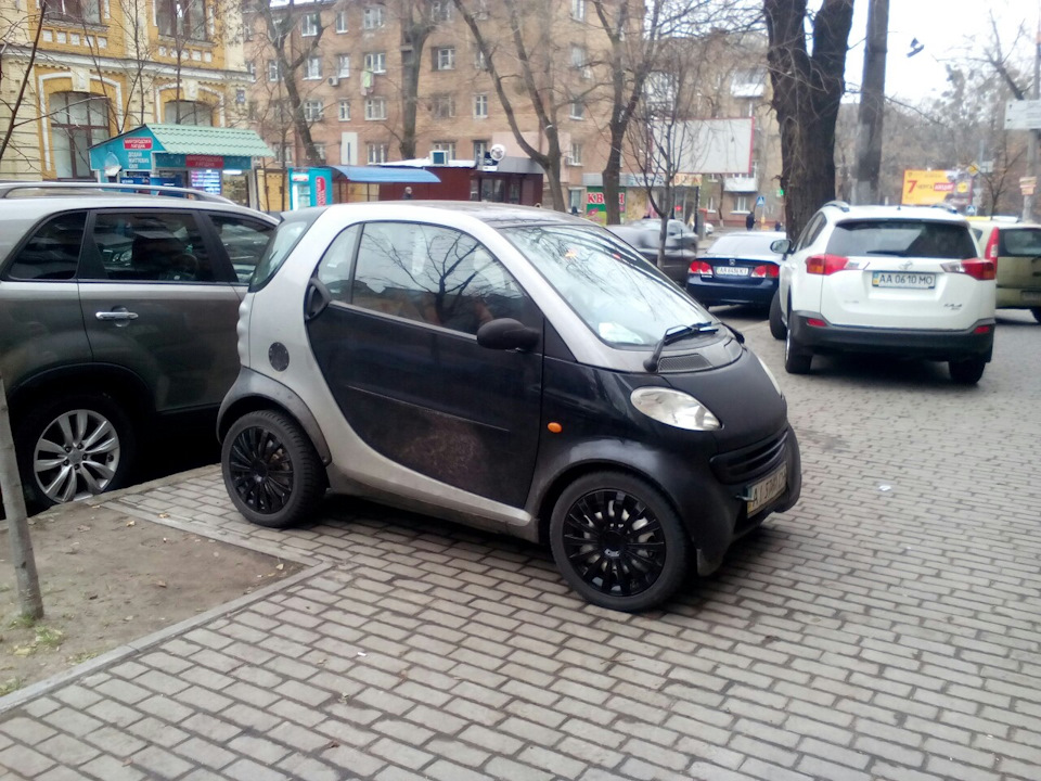 Мітинг маленьких машин 1