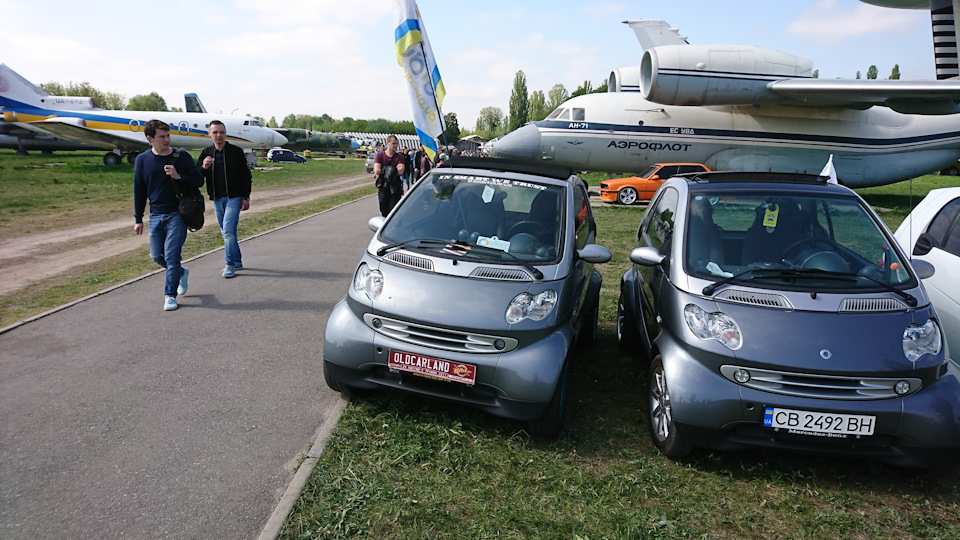 Очолив дивування на Old Car Land fest 2017 2
