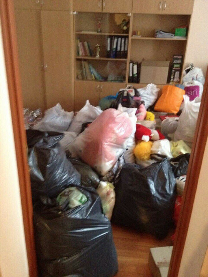 Помив машину і._._. до дітей 2