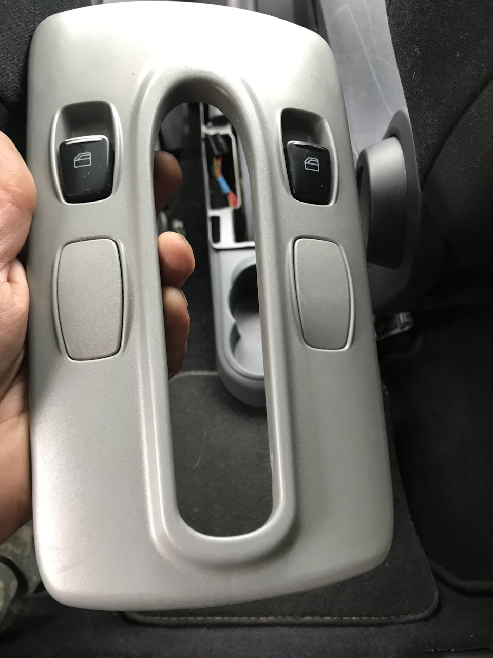 Починаю доставляти необхідні плюшки: USB-заряджання 2