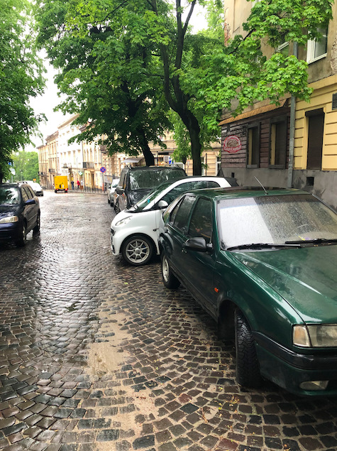 Парковка по Львівськи :) 1