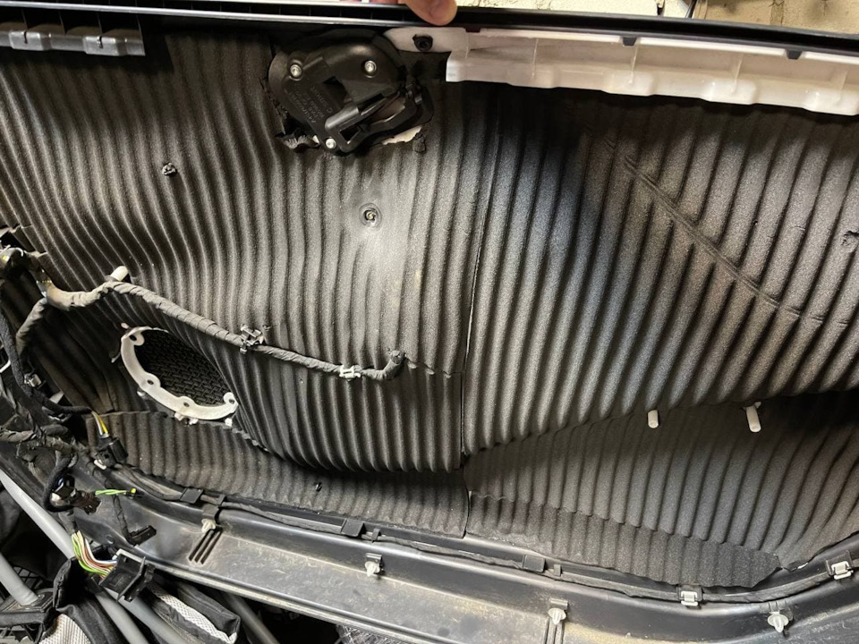 Заміна динаміків Smart Fortwo 451 3