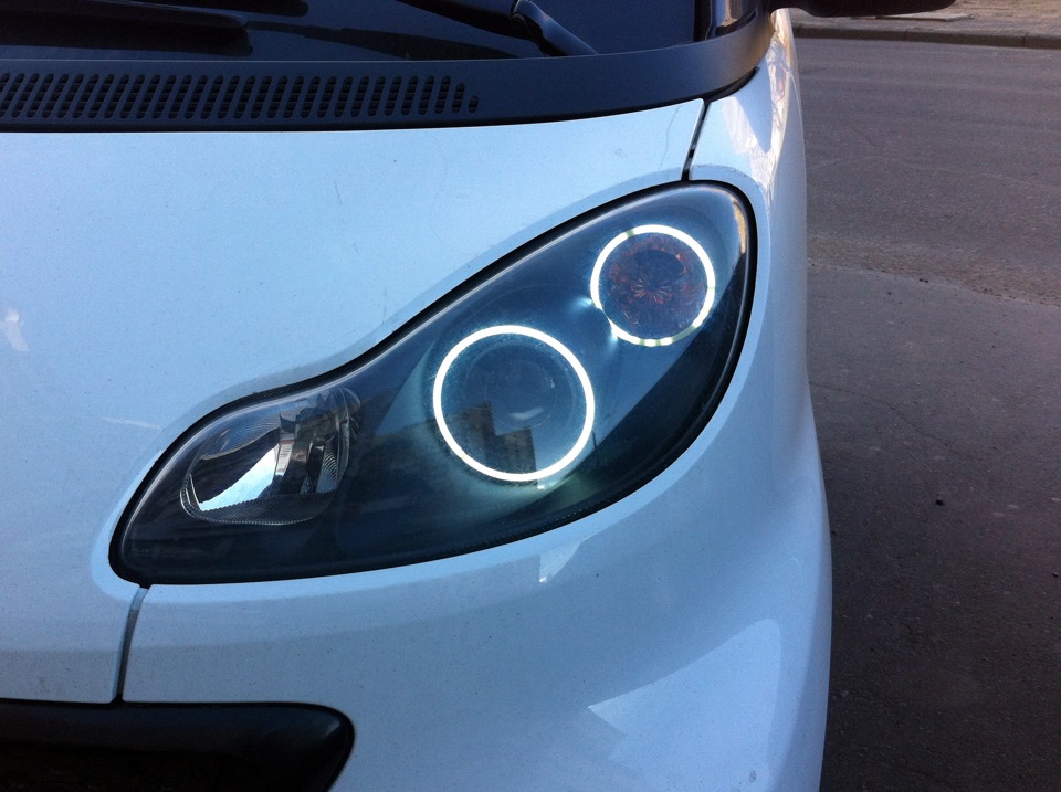 Angel eyes VS Egle eyes 2