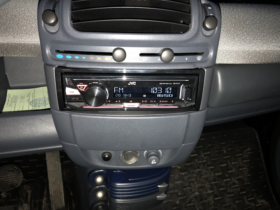 Встановлення магнітоли JVC 1