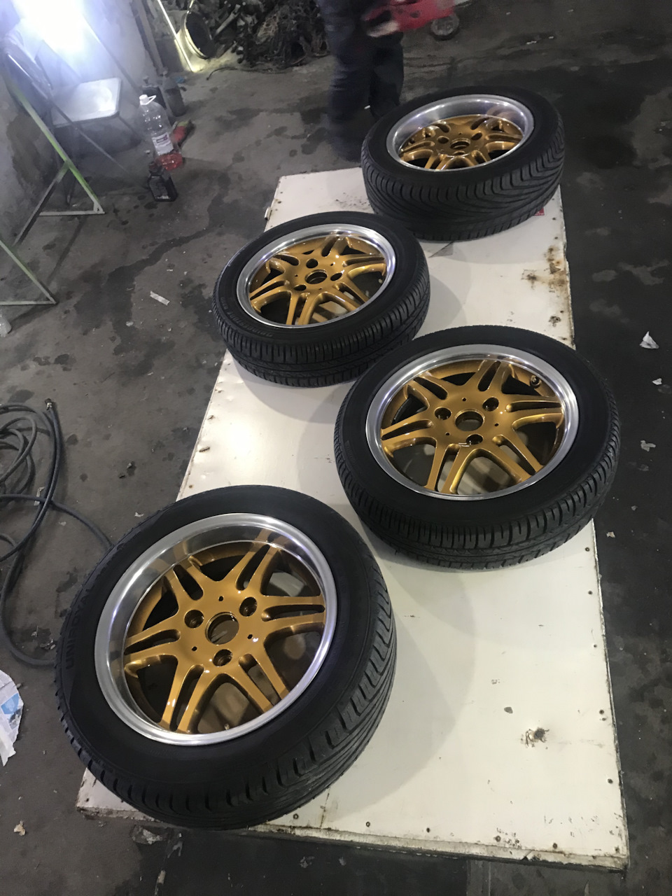 BRABUS limited gold 5