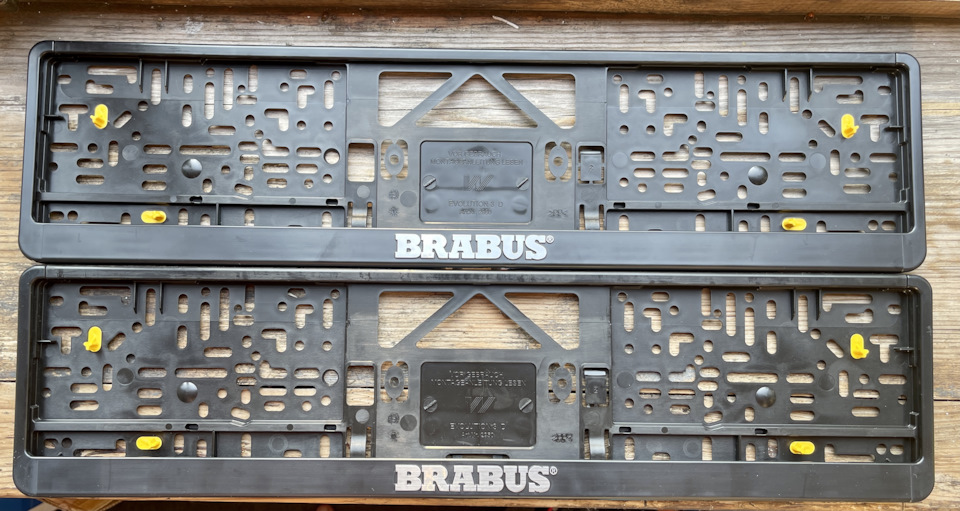 Рамки BRABUS 2