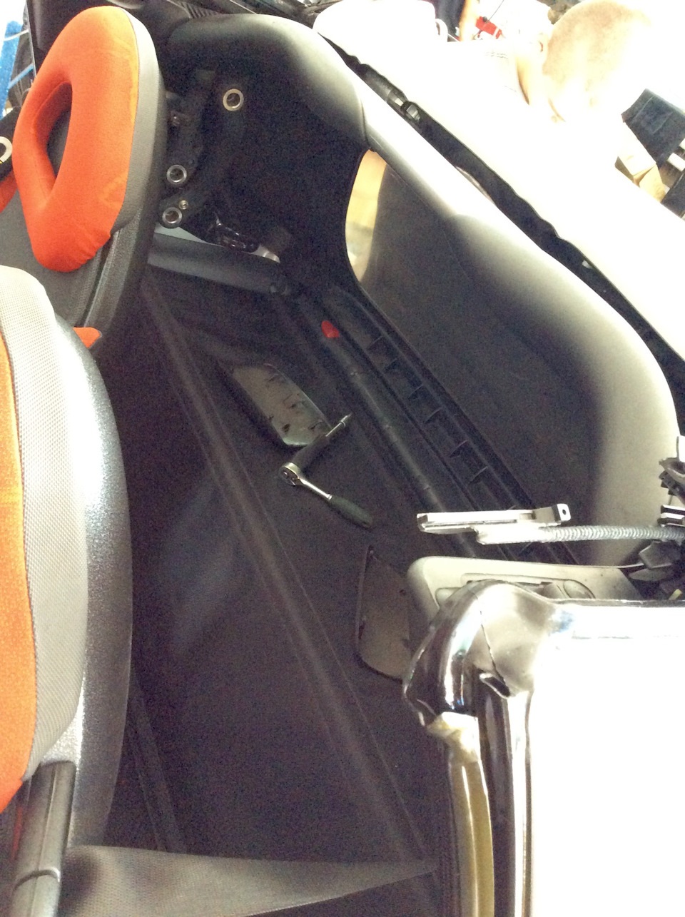 Профілактика даху в Smart Cabrio. 5
