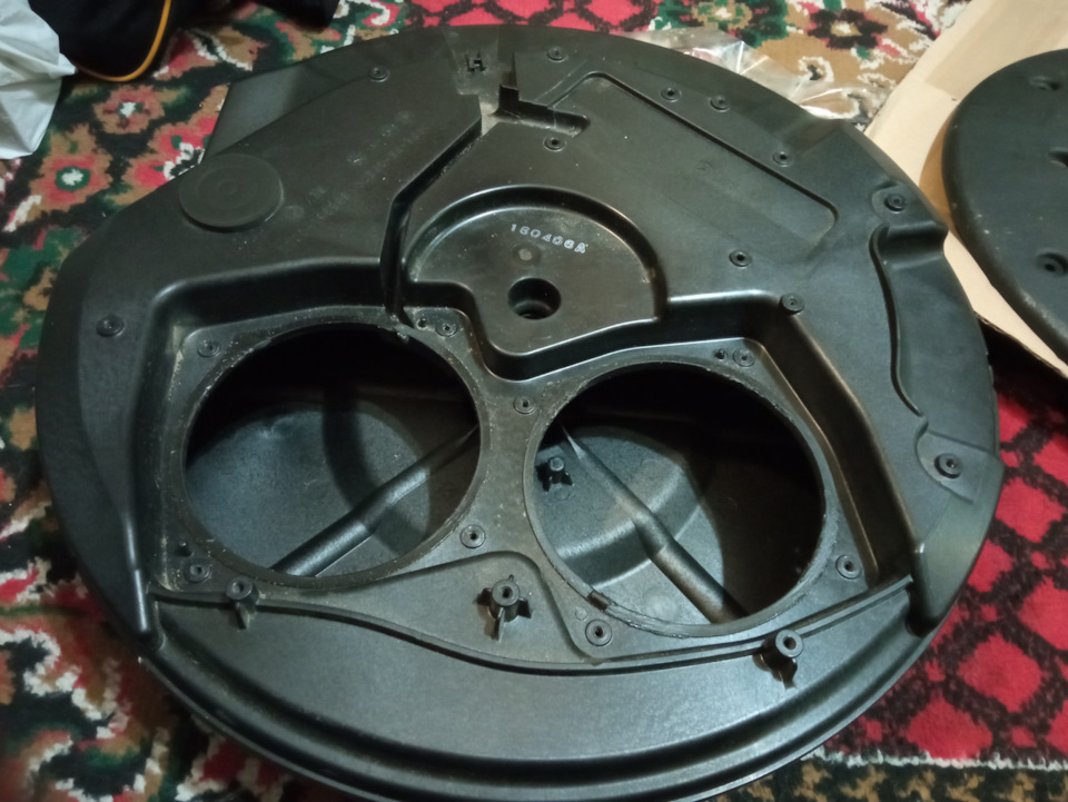 Побудова прихованих сабвуферів BOSE 4