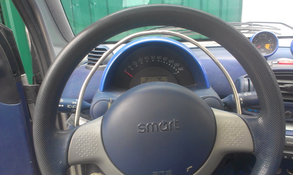 ручне ураження на Smart fortwo 1