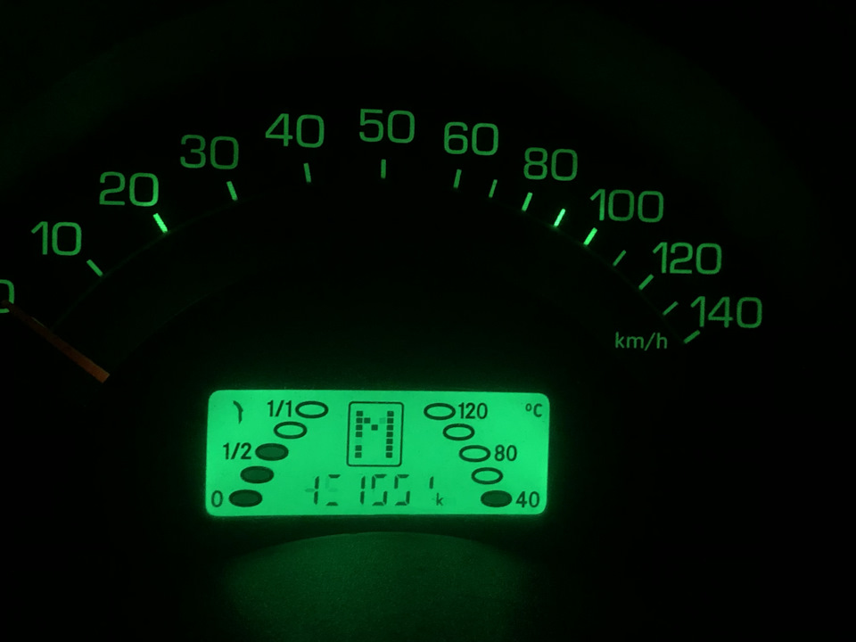 Поломка lcd дисплея на панелі приладів в нашому smart 450 3