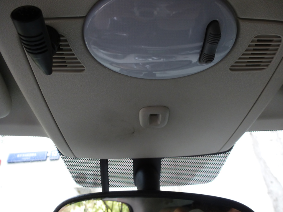 Встановлення опції Ambient lighting package (876) 2