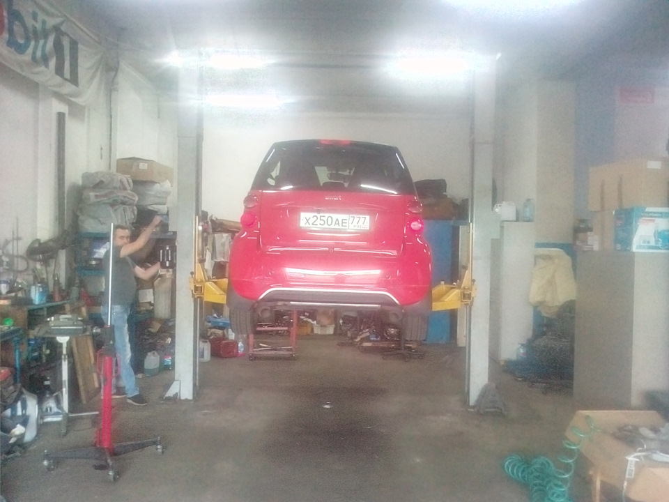 Візит до AUTODOKA, встановлення сабвуфера 1